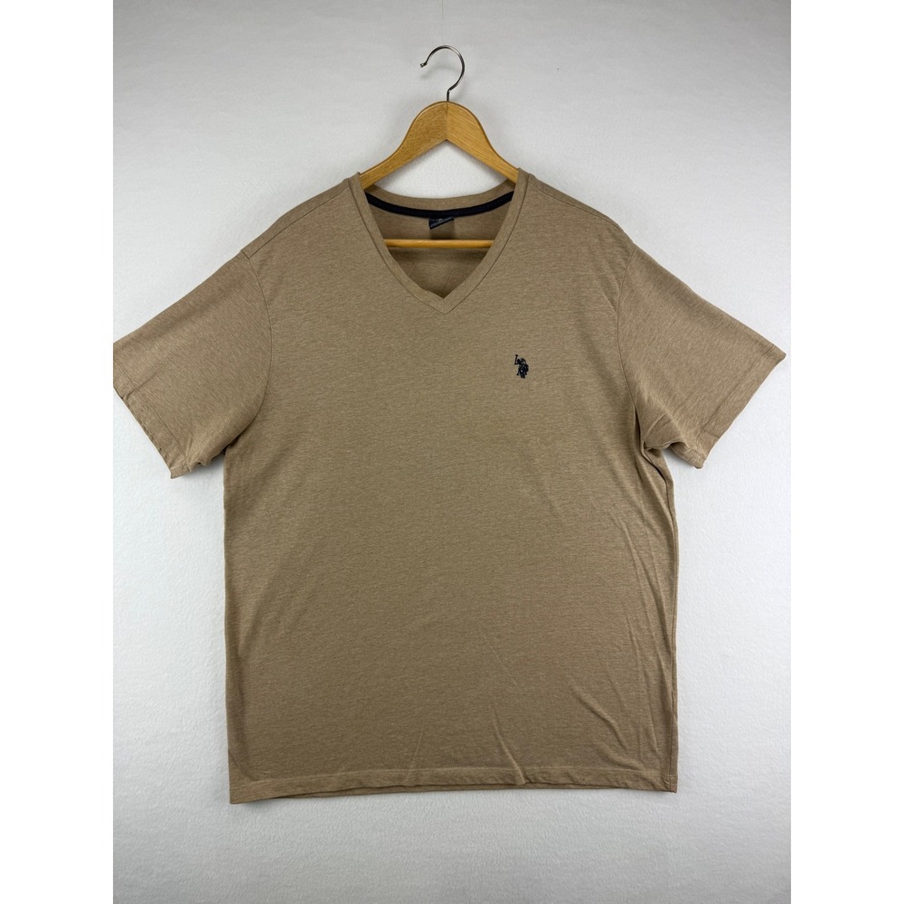 U.S. Polo Assn T-Shirt Mens XL Tan Brown V-Neck Short Sleeve Logo Tee‎